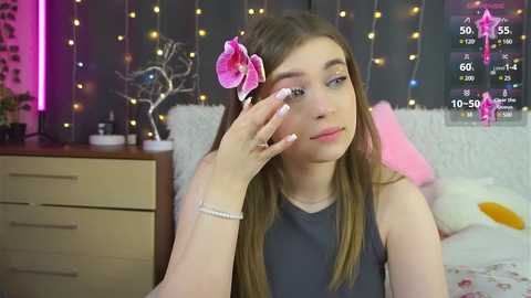 elenefrail @ chaturbate on 20241127