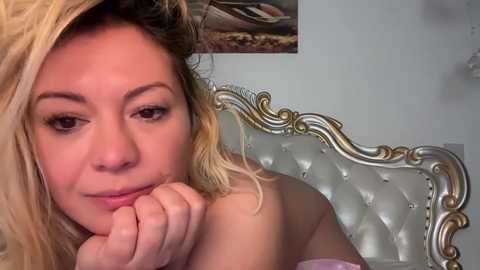 kiradivine @ chaturbate on 20241127
