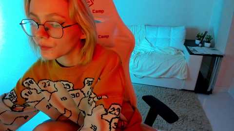 blondyliluu @ chaturbate on 20241129