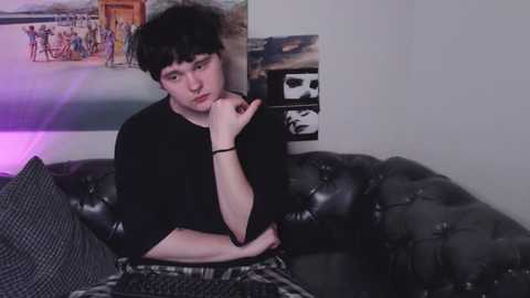 sw33tie_tom @ chaturbate on 20241130