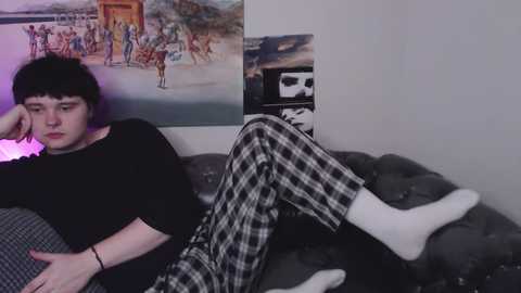 sw33tie_tom @ chaturbate on 20241130