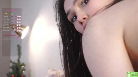 _vi_vi_ @ chaturbate on 20241202