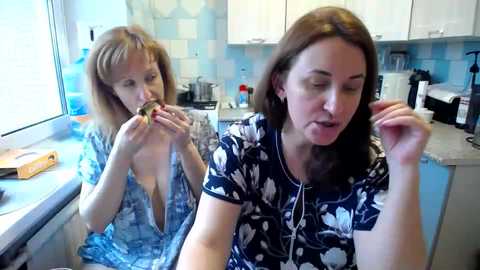 donnalimadonna @ chaturbate on 20241202