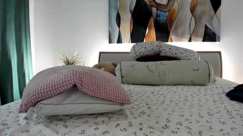 mis_eva @ chaturbate on 20241203
