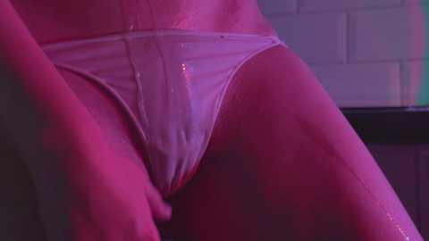 wendy_amber @ chaturbate on 20241203