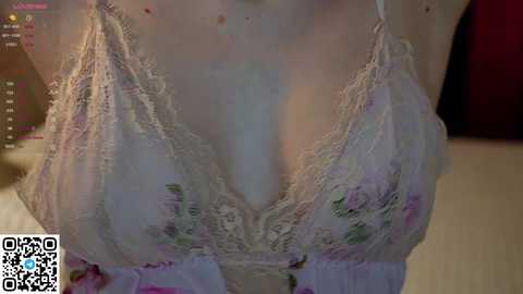 miamoreira @ chaturbate on 20241205