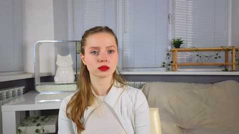 monabride @ chaturbate on 20241205