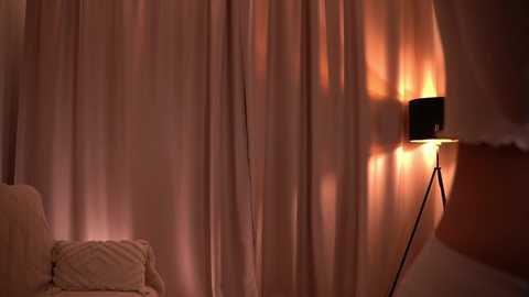 scarletmore @ chaturbate on 20241205