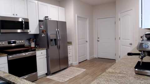 holihurricane @ chaturbate on 20241206