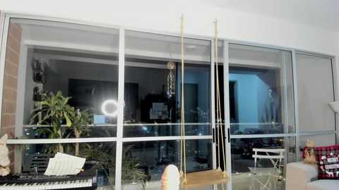 hollyshit_ @ chaturbate on 20241206