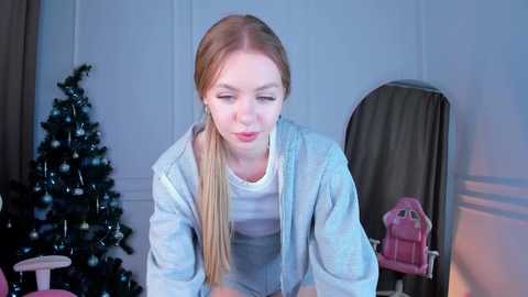 cassie_palmer @ chaturbate on 20241207