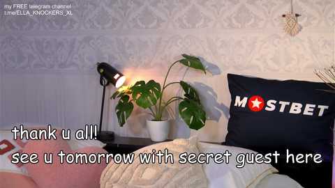 ella_knockers_xl @ chaturbate on 20241207