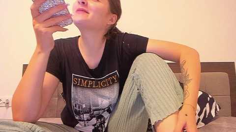 _just_a_simple_girl @ chaturbate on 20241210