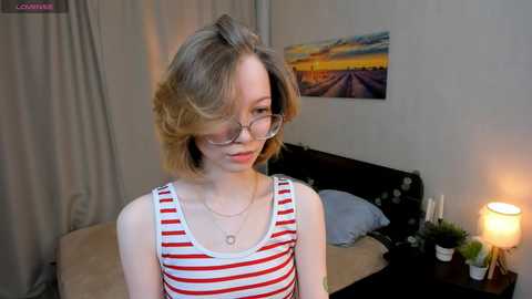 moirebroady @ chaturbate on 20241210
