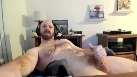 jonnlulz @ chaturbate on 20241211