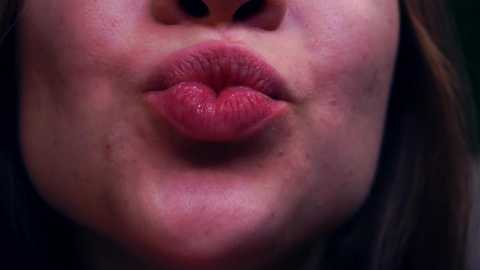 emelianae @ chaturbate on 20241212