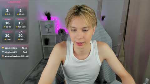 fantasticsmile @ chaturbate on 20241212