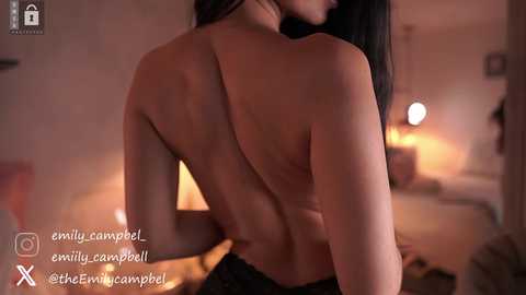 emiilycampbell @ chaturbate on 20241213