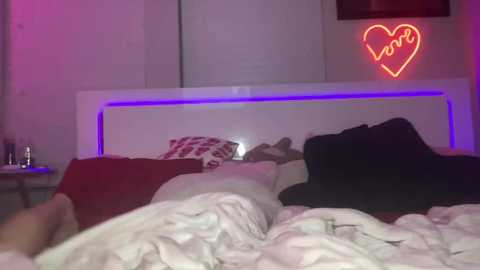 kelsandbella