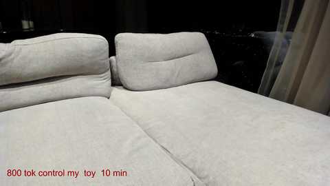 carolinaherera @ chaturbate on 20241218