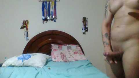 couplehot1515 @ chaturbate on 20241218