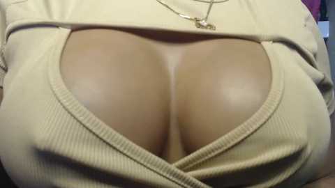 lick_my_tits22 @ chaturbate on 20241221