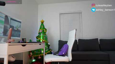 ashley_benson1 @ chaturbate on 20241224