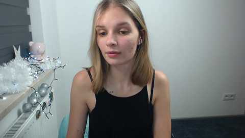 vivien_slender