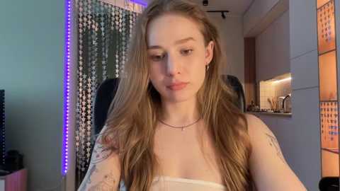 whoisalisa @ chaturbate on 20241230