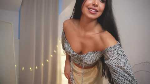 monica_bloom_ @ chaturbate on 20250103