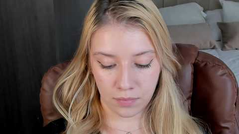 sofia_woodss @ chaturbate on 20250104