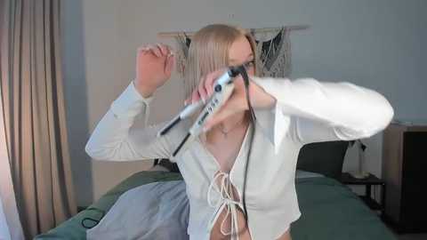 stacy_touch @ chaturbate on 20250120