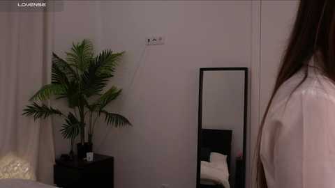 lilly_colins @ chaturbate on 20250123