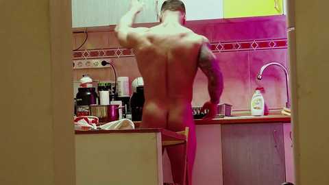 adonis_msc @ chaturbate on 20250201