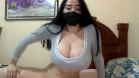 _natycutei19 @ chaturbate on 20250210