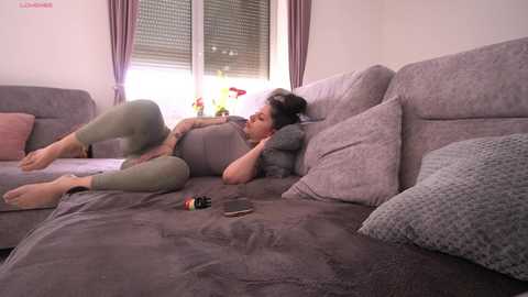 innocentemmy @ chaturbate on 20250210