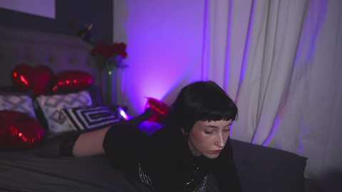 carmilamoon @ chaturbate on 20250211