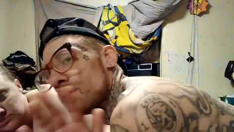 meganjustin69xx @ chaturbate on 20250211