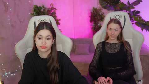 bright_diamonds_054 @ chaturbate on 20250213