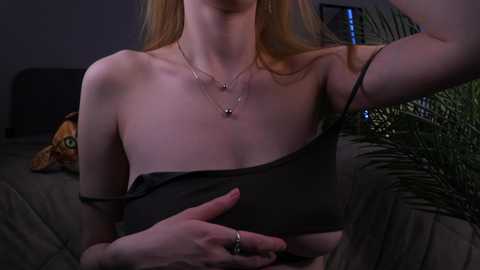 quennacindy @ chaturbate on 20250214