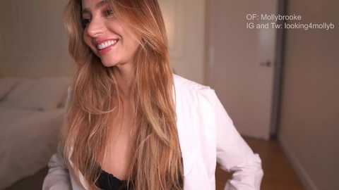 newmollybrooke @ chaturbate on 20250218