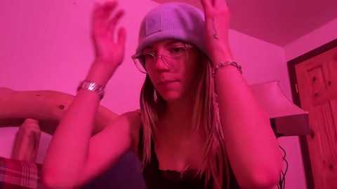 oliviahansleyy @ chaturbate on 20250225