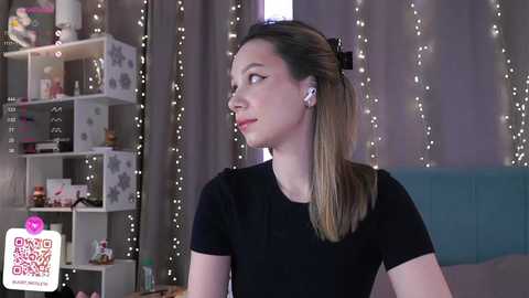 cinacramby @ chaturbate on 20250226