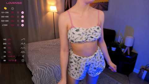 moirebroady @ chaturbate on 20250301