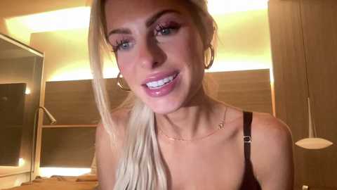 averylondonxx @ chaturbate on 20250302