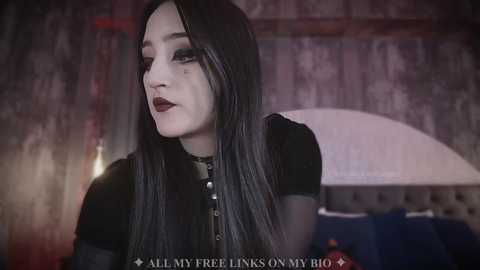 charlotte_germanotta_ @ chaturbate on 20250304