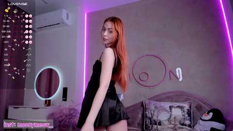 lika_moon @ chaturbate on 20250304