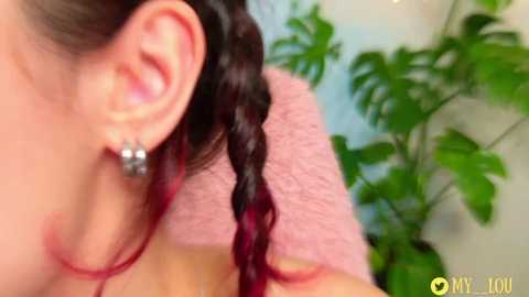 breeding_material @ chaturbate on 20250308