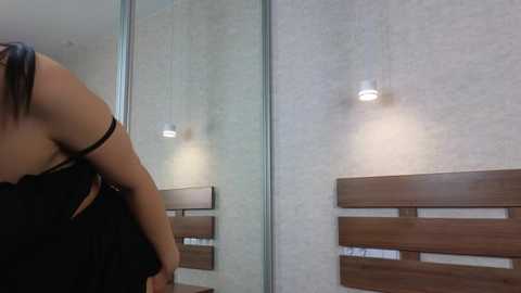 lenawalker @ chaturbate on 20250309