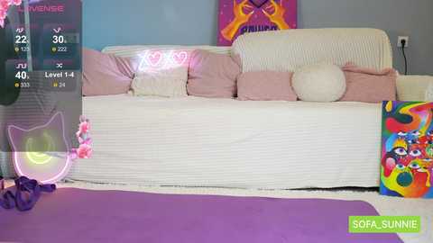 sofa_sunnie